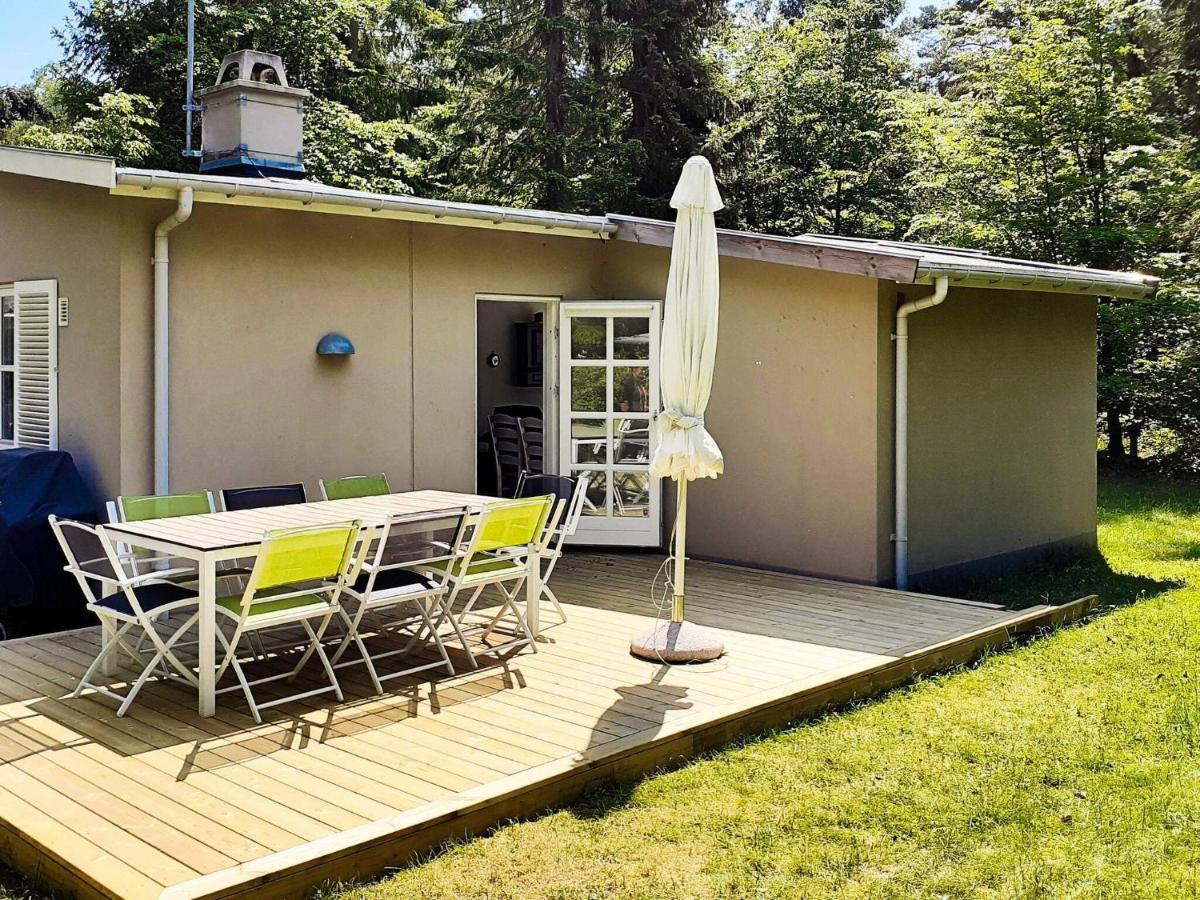 4 Person Holiday Home In Frederiksv Rk Frederiksværk Extérieur photo